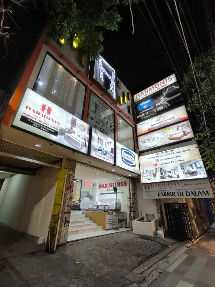 Dicari Karyawati Toko Bagian Penjualan