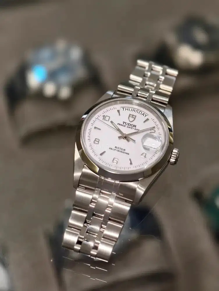 Tudor Prince Dateday box paper mulus