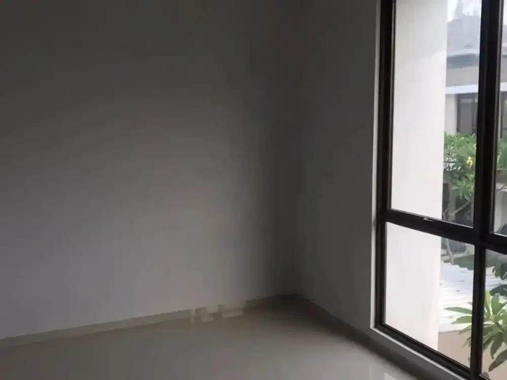 Dijual Rumah 2 Lantai di Fortune Essence Graha Raya By Rumah Chinida