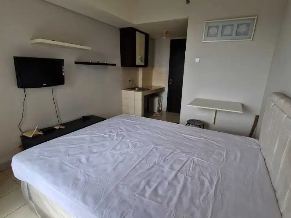 Dijual Rugi BU Apartemen Studio di Greenview By Rumah Chinida