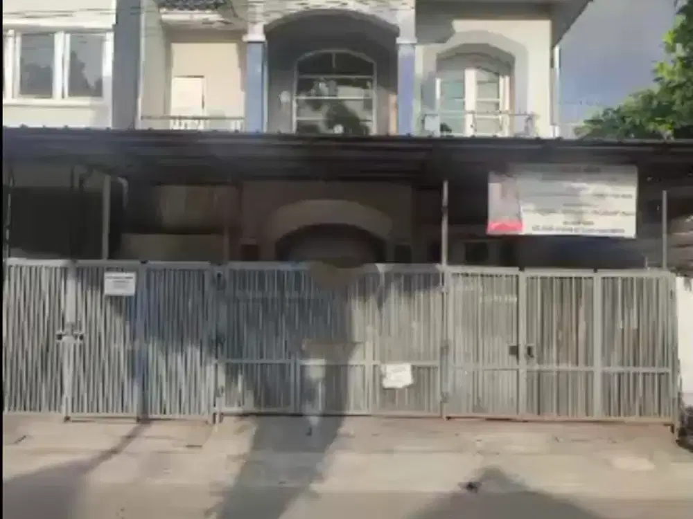 Dijual Rumah Strategis 2 Lantai Bagus Sektor 7A By Rumah Chinida