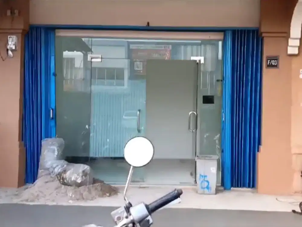 Disewakan Ruko 2 Lantai Bagus di Frankfurt By Rumah Chinida