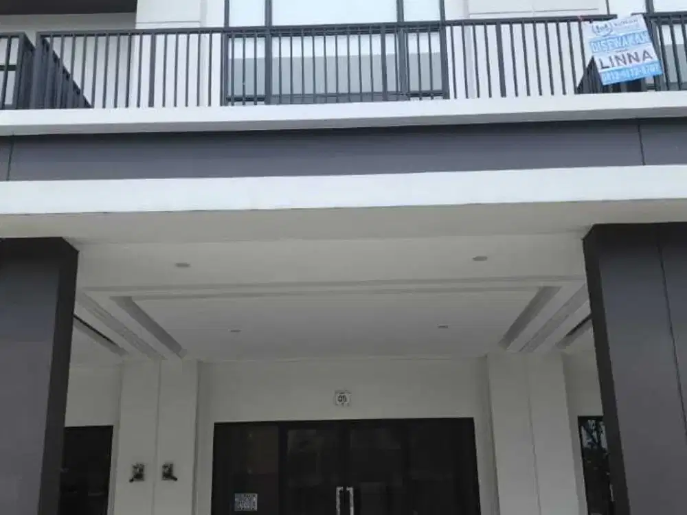 Disewakan 2 Ruko Bersebelahan di Downtown Drive By Rumah Chinida