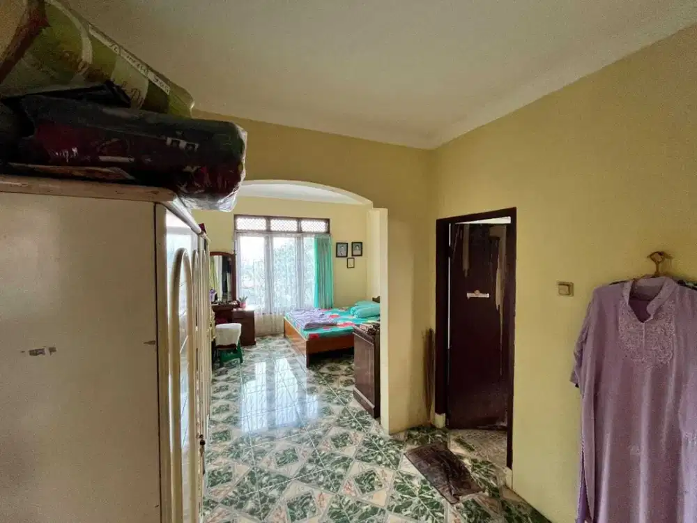 Dijual Cepat Rumah 2 1/2 Lantai di Pondok Bitung By Rumah Chinida