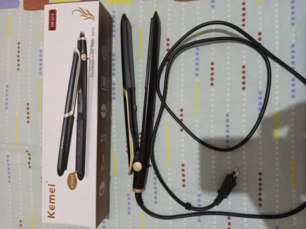 Catok rambut kemei original kondisi normal