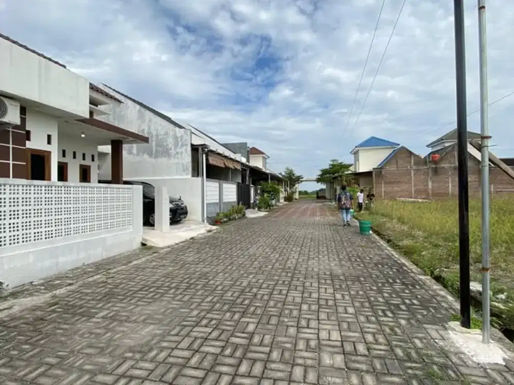 rumah murah dengan 3 kamar mandi di solo raya daerah tempel gatak sukoharjo