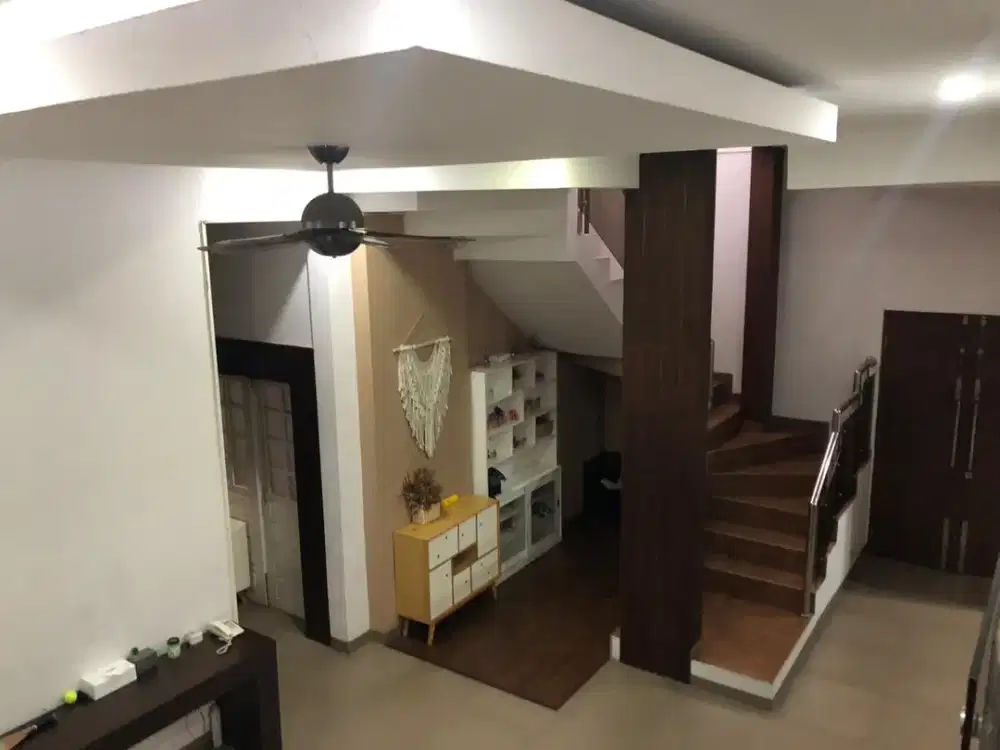 Dijual Rumah Mewah Area Sayap Moch Ramdan Bandung