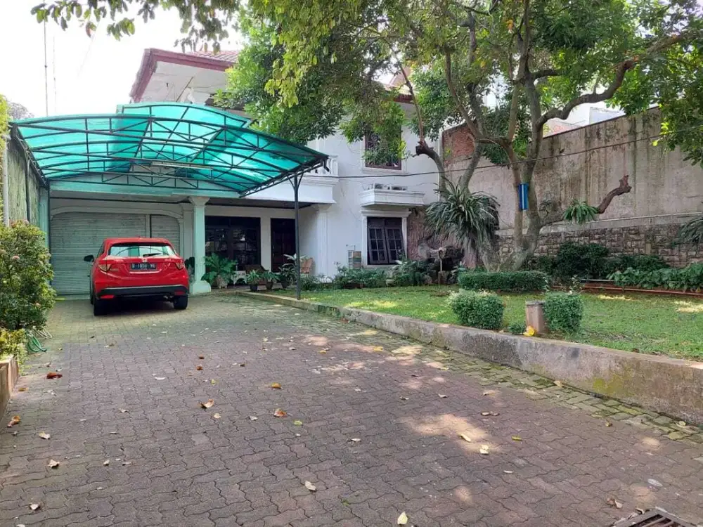 Dijual rumah besar jalan kebun besar gandaria,dekat mrt cipete