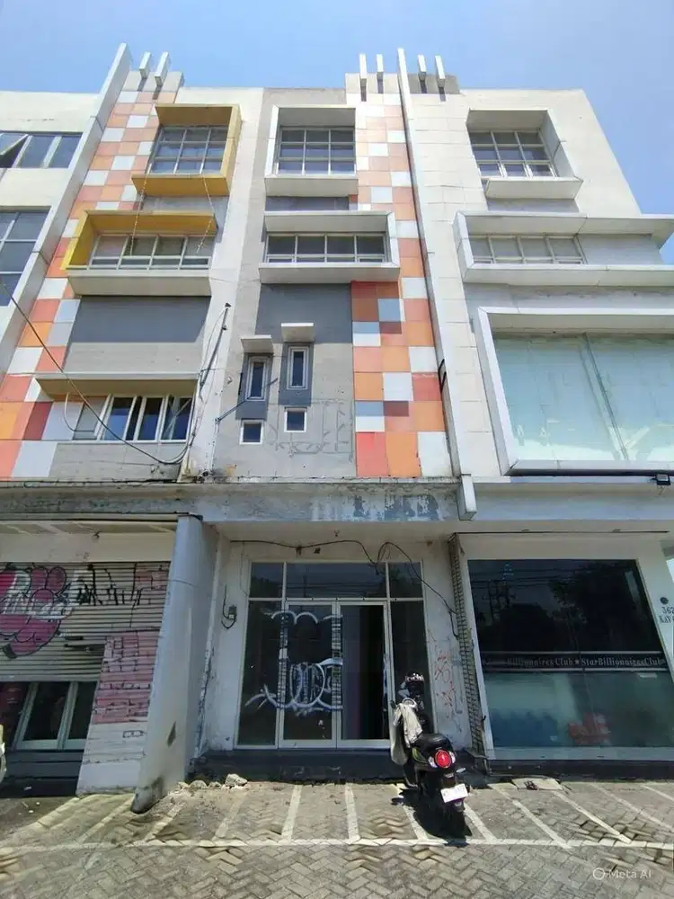 Dijual Ruko di Raya MERR Kedung Baruk Rungkut Strategis