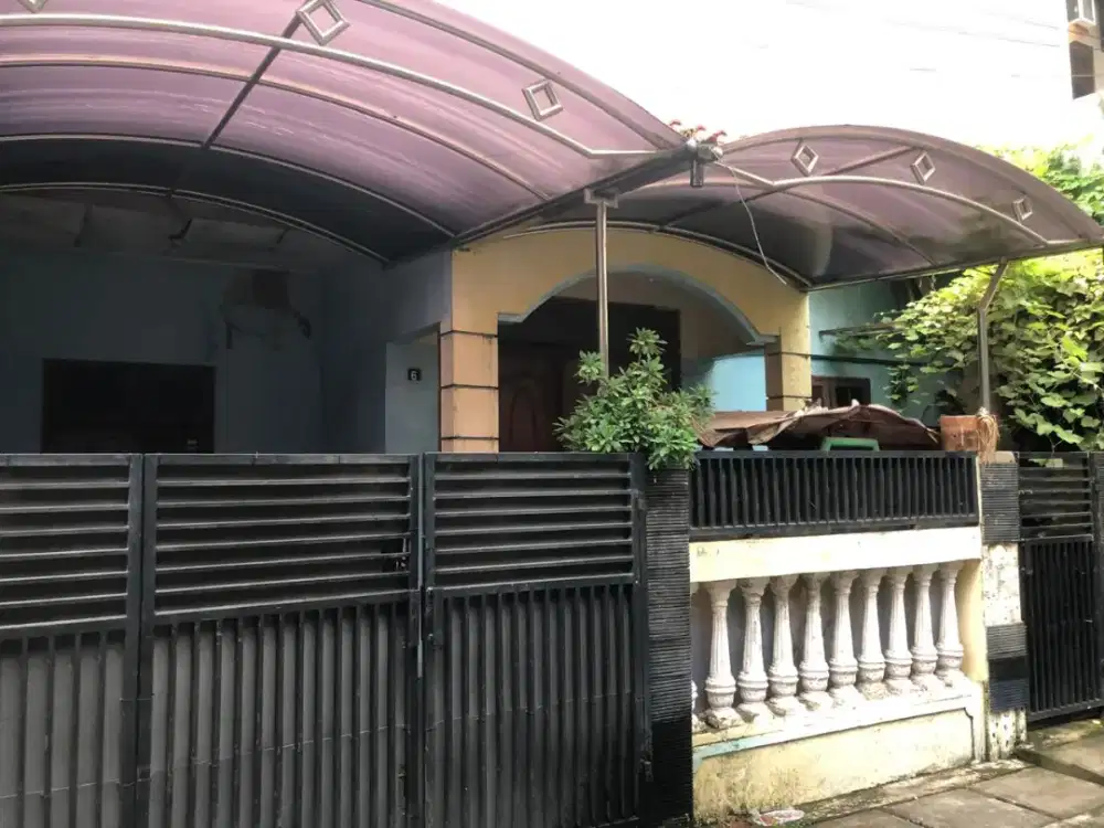 Rumah Di Jual belakang ITC Cempaka Mas