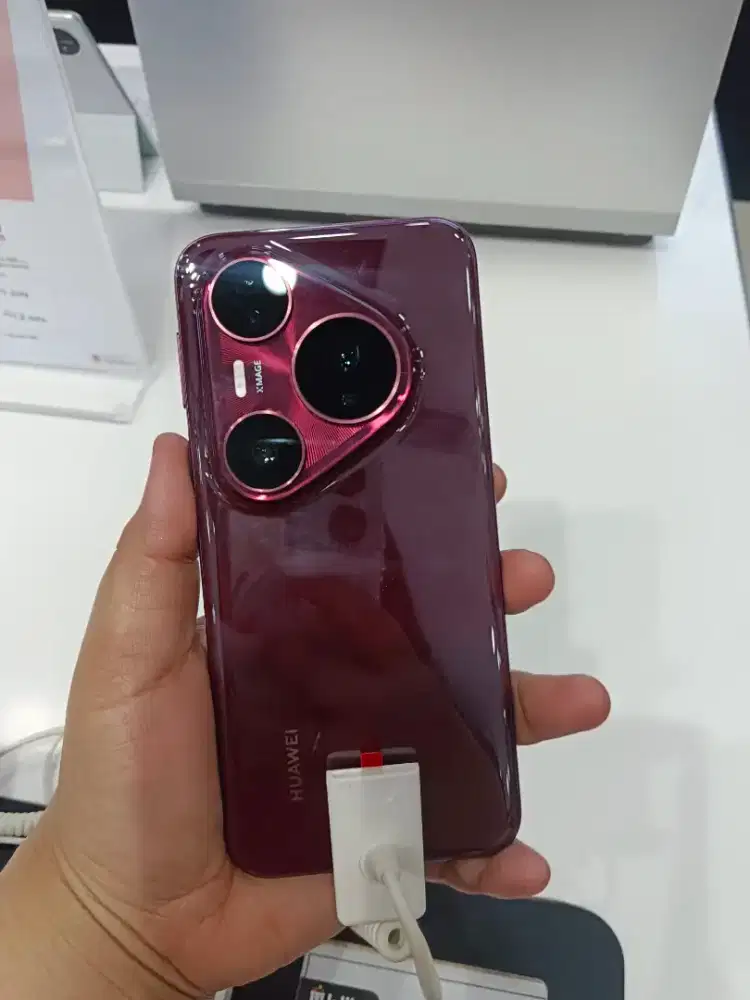 HUAWEI PURA 80 ULTRA BISA CICILAN HINGGA 12 BULAN FREE 2 BULAN ANGSURA