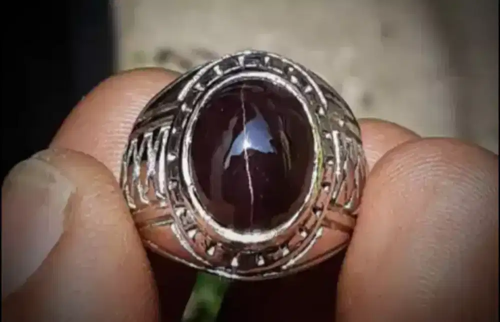 ASLI BATU PERMATA GARNET CAT EYES LANGKA MULUS 1,2cm RING.7