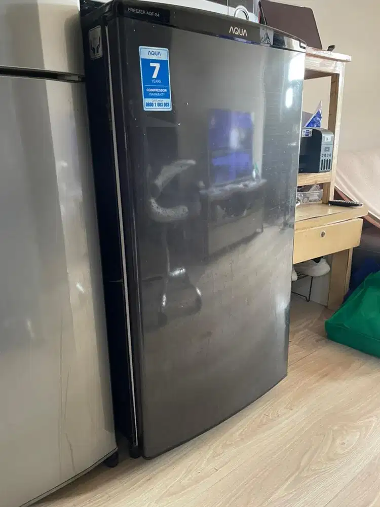 Kulkas Aqua Freezer AQF-S4 Freezer 4 Rak