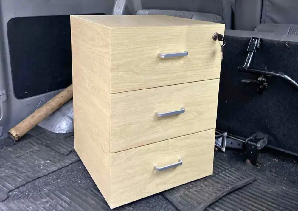 Drawer Nakas 3 susun