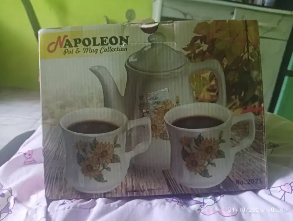 Simple tea set Napoleon dan miniso