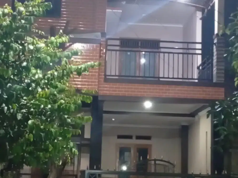 DIJUAL RUMAH DEKAT AKSES TOL & KA DI PURI DEWATA TAMAN ROYAL TANGERANG
