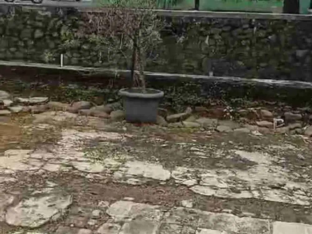 DIJUAL CEPAT 50% DARI NILAI NJOP , JL.RAYA PASAR MINGGU JAKSEL