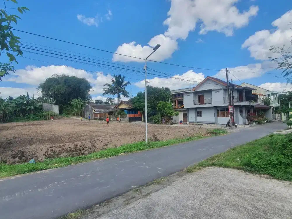 Selangkah Pasar Gentan, Cocok Untuk Hunian, SHM