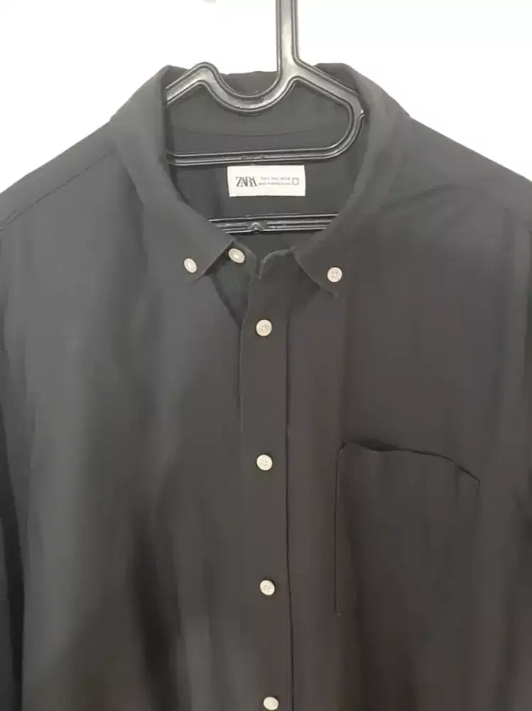 Kemeja ZARA MEN ORIGINAL Hitam Size L Made in Bangladesh Like New