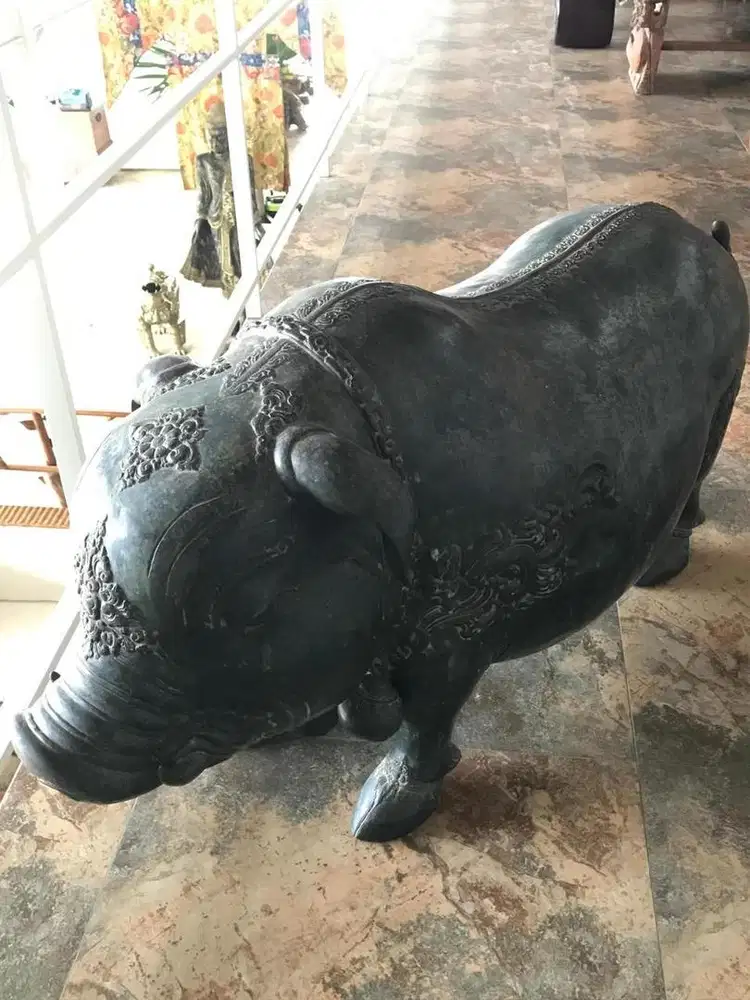 Dijual Patung Dekorasi Perunggu Antik