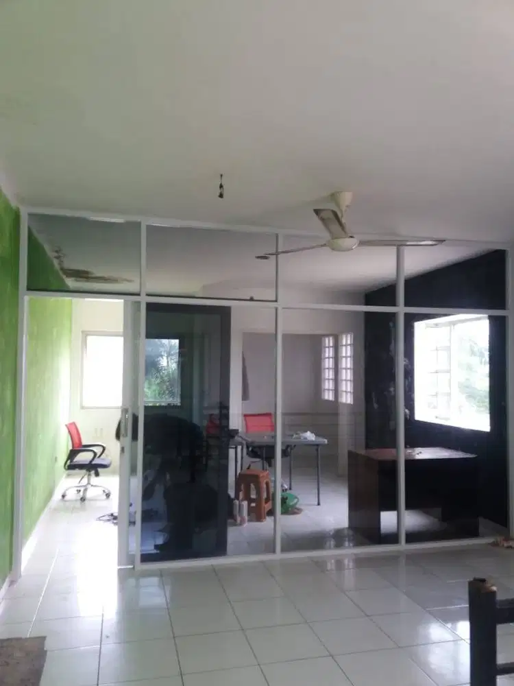 Pasang Jasa Borongan Pasang Plafon-Partisi Gypsum + Kusen ALUMinium