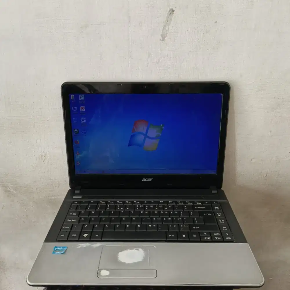 JUAL ACER ASPIRE E1-471 INTEL CORE i3-2348M RAM 4GB HDD500GB WIN 7,