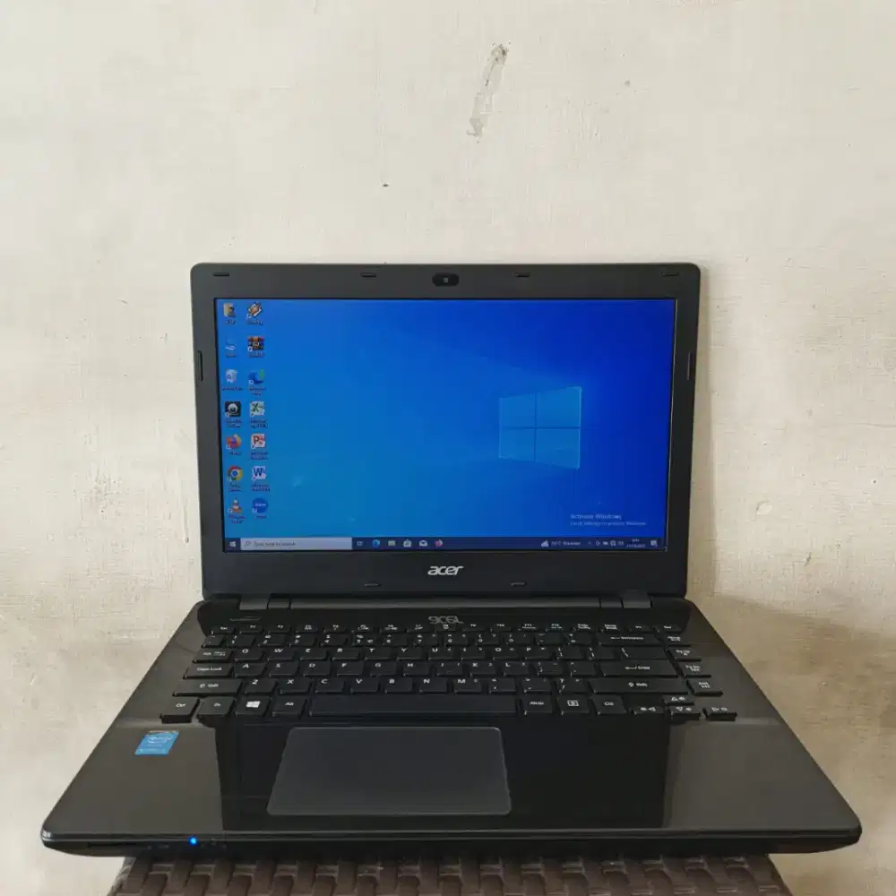 JUAL LAPTOP ACER E5-471 INTEL CORE i3-4005U RAM 8GB HDD 500GB
