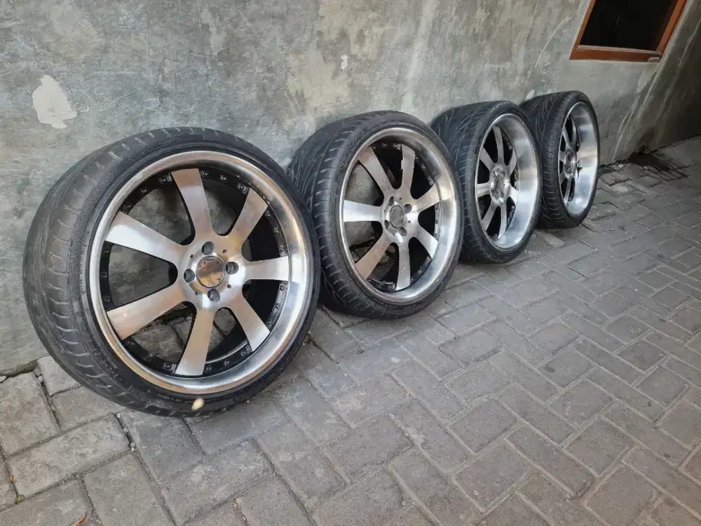 Velg r18 4x100 second bekas