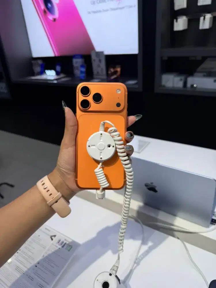 Promo cicilan 0% iphone 17 promax