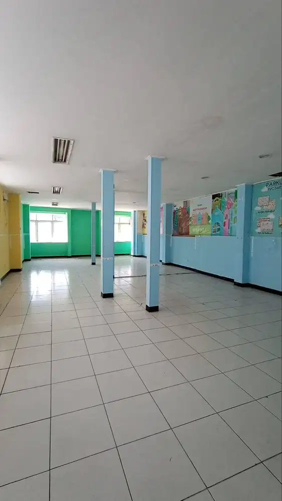 Astana Anyar Bandung Ruko 3,5 Lantai Siap Pakai Lokasi Ramai Strategis