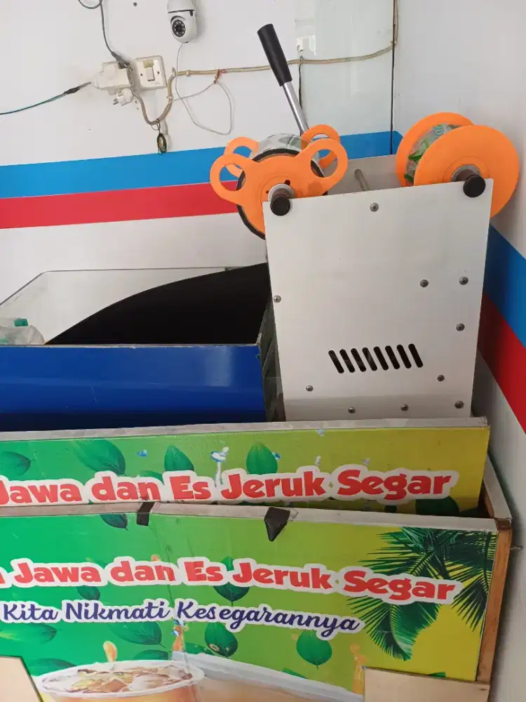 Di jual meja untuk dagang minuman nego