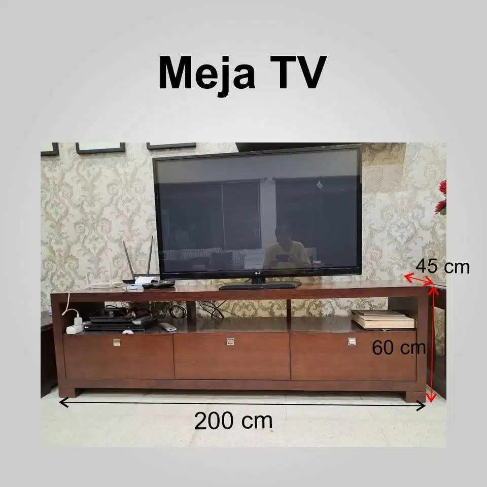Meja TV Premium Bekas Terawat