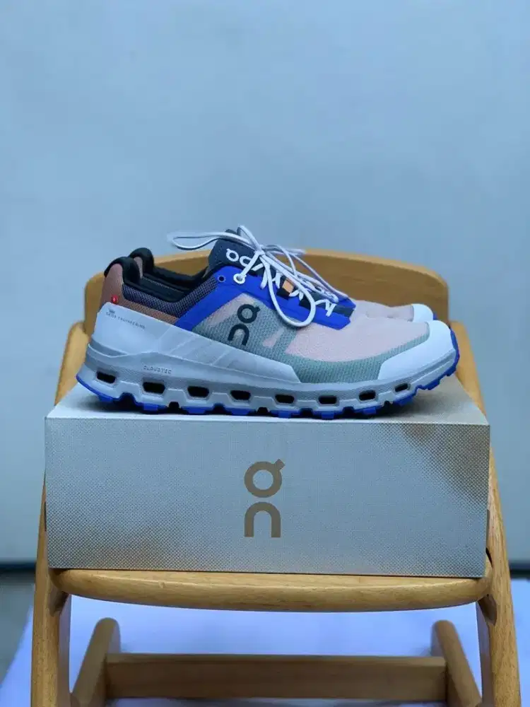 On Cloud Cloudvista mens running shoes lari olahraga sepatu size 43