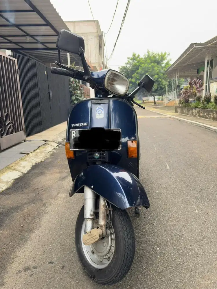 Jual Vespa Exclusive 2002 original segerr