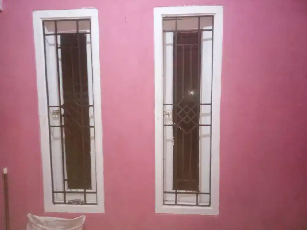 Tralis jendala pintu