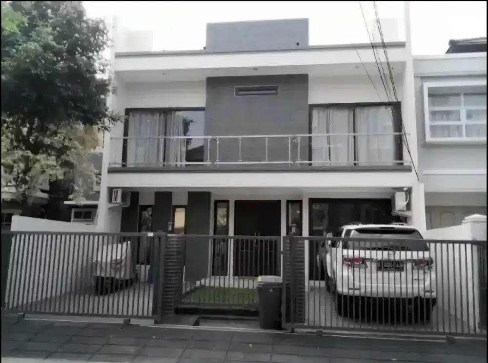 DIJUAL RUMAH FULL RENOVASI JANUR ELOK KELAPA GADING BARAT 9X17 SELATAN