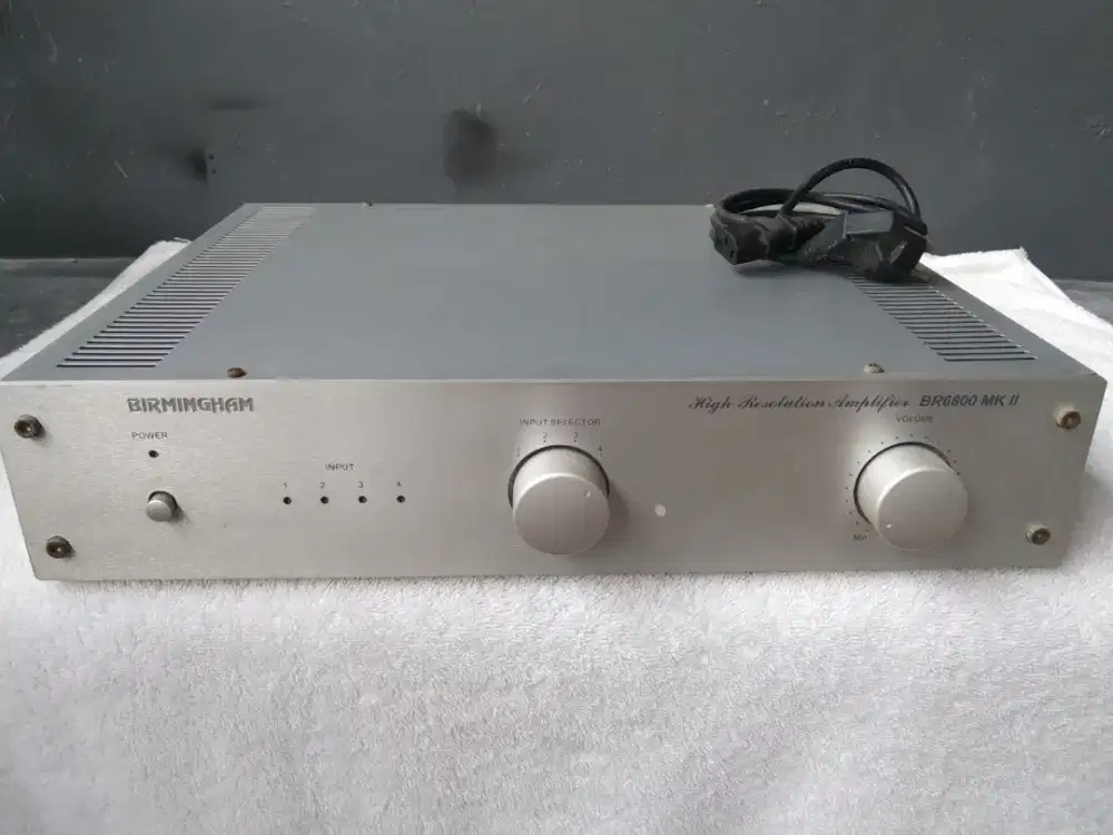 Amplifier Birmingham BR6800 MK II
