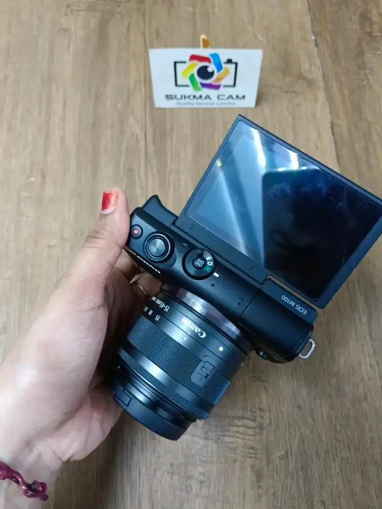 CANON EOS M100 LENSA KIT 15 45MM NO MINUS