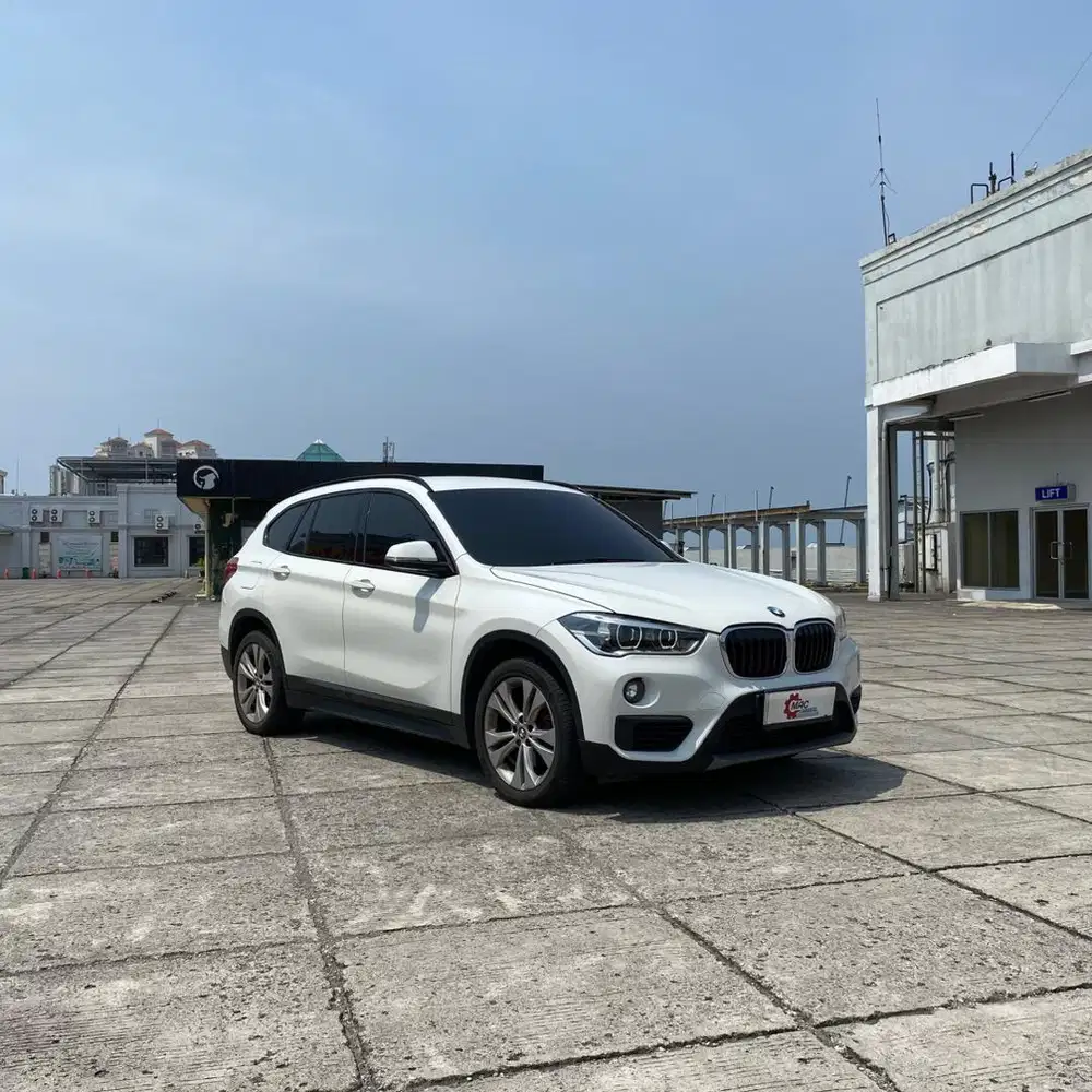 Bmw X1 SDrive18i F48 Putih 2018
