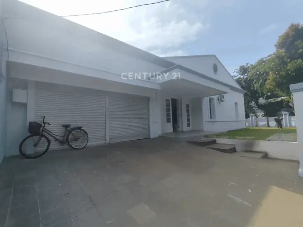 Rumah Hook Lokasi Strategis Di Pulomas Barat S8751