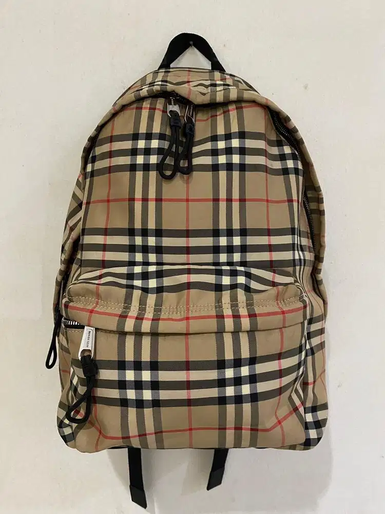 Backpack burberry signature kanvas mix kulit good quality