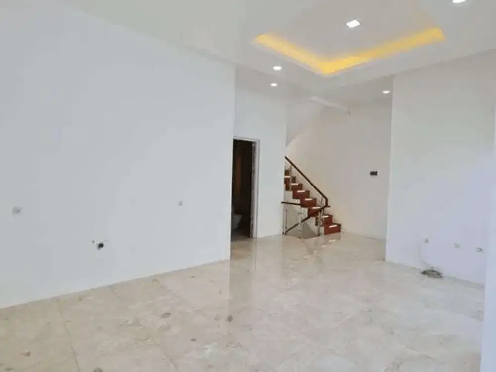 Rumah Brand New 3 Lantai Di Kayu Putih Jakarta Timur S6491