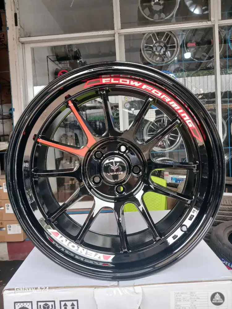 Lenso venom 5 ring 18 lebar 9 pcd 5x114,3 ET 20 reborn zenix