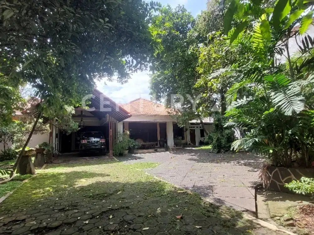 Rumah Besar Best Deal Harga Njop Di Kebayoran Lama S7438