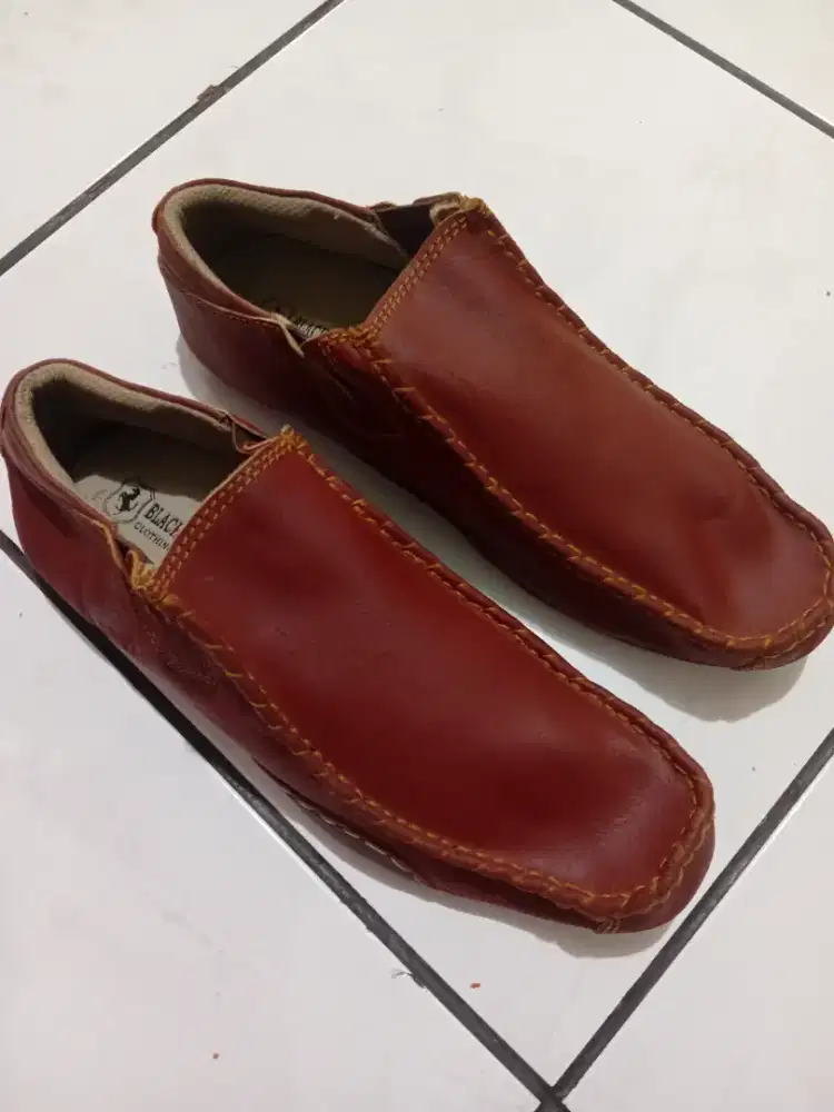 Sepatu Black Master Pria Tipe Mustang