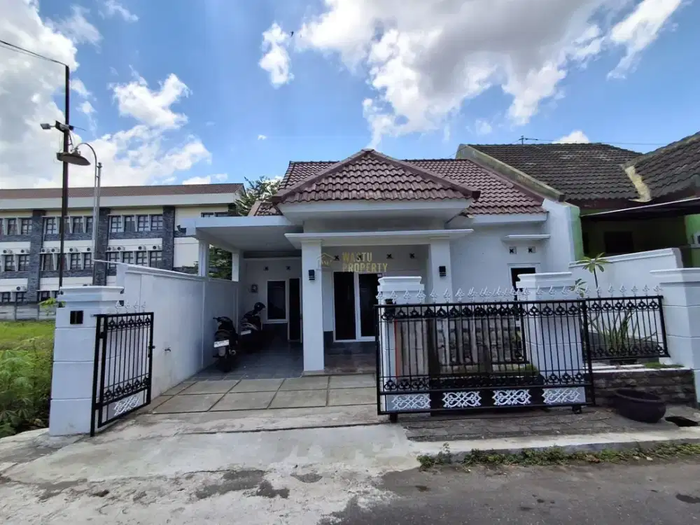 RUMAH SIAP HUNI, TANAH LUAS DI LOKASI SUPER STRATEGIS UTARA MAGUWOHARJO