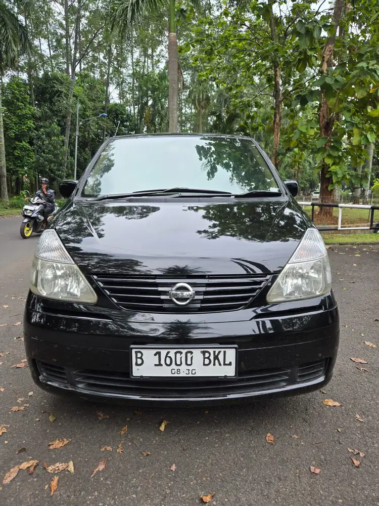 Nissan Serena 2010 Bensin