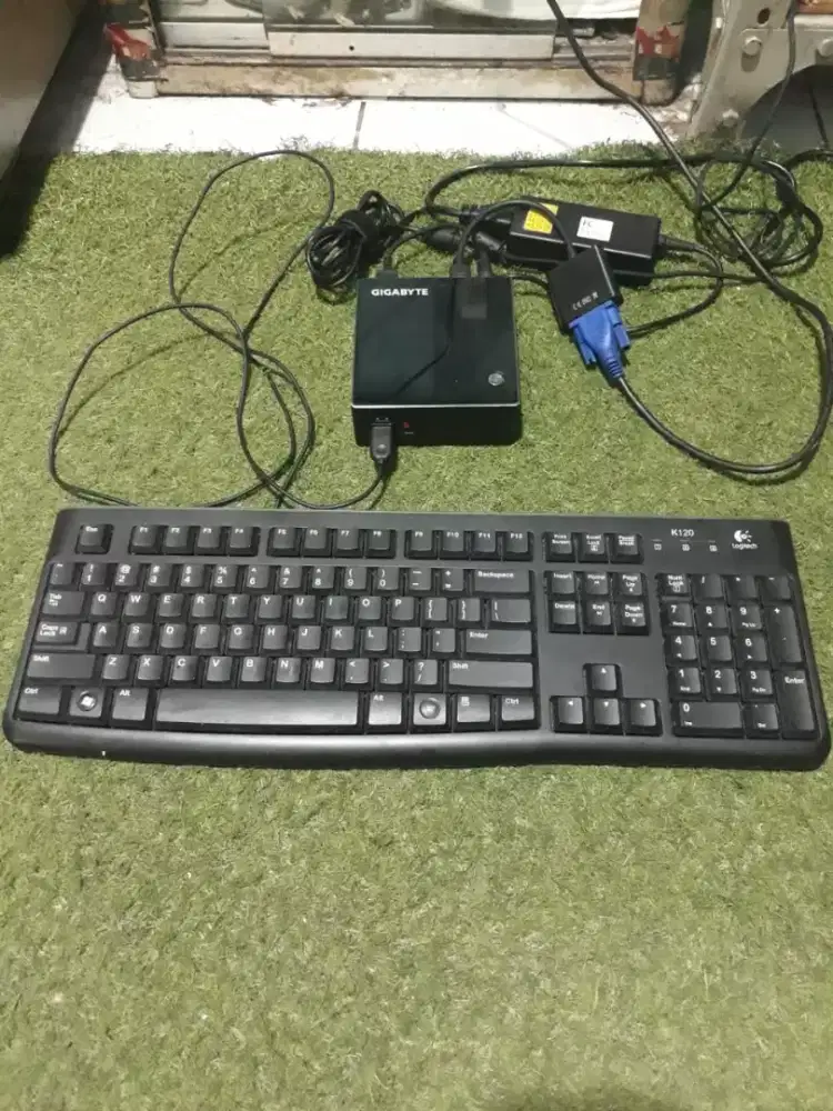Sepaket Mini PC Core i5 Gen4