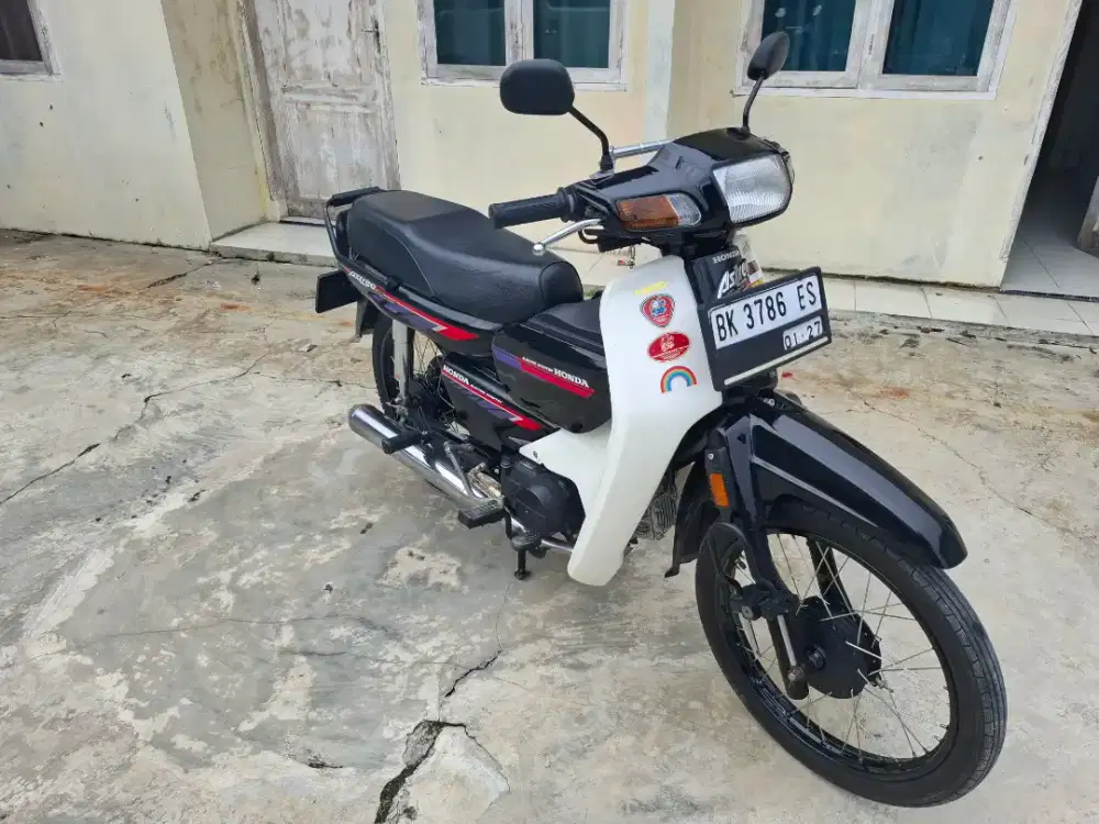 Honda astrea grand rekondisi