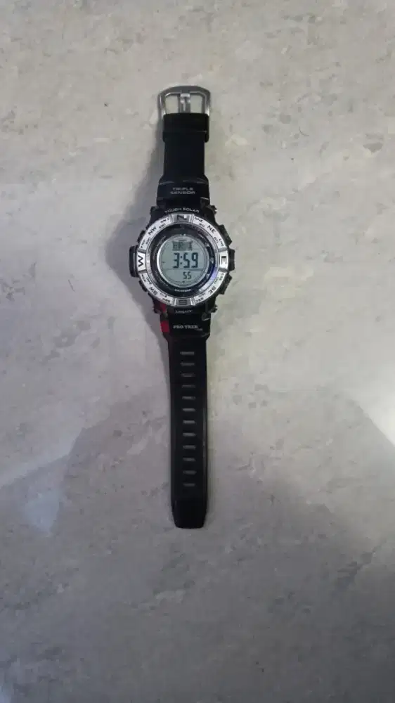 Dijual Casio Pro Trek Men's Tough Solar Atomic Black Resin Band 53mm